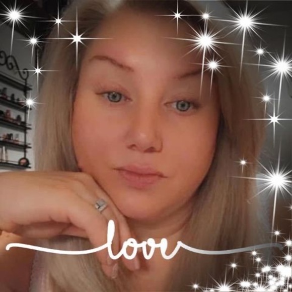 Meet your Posher, Amanda - Picture 1 of 1